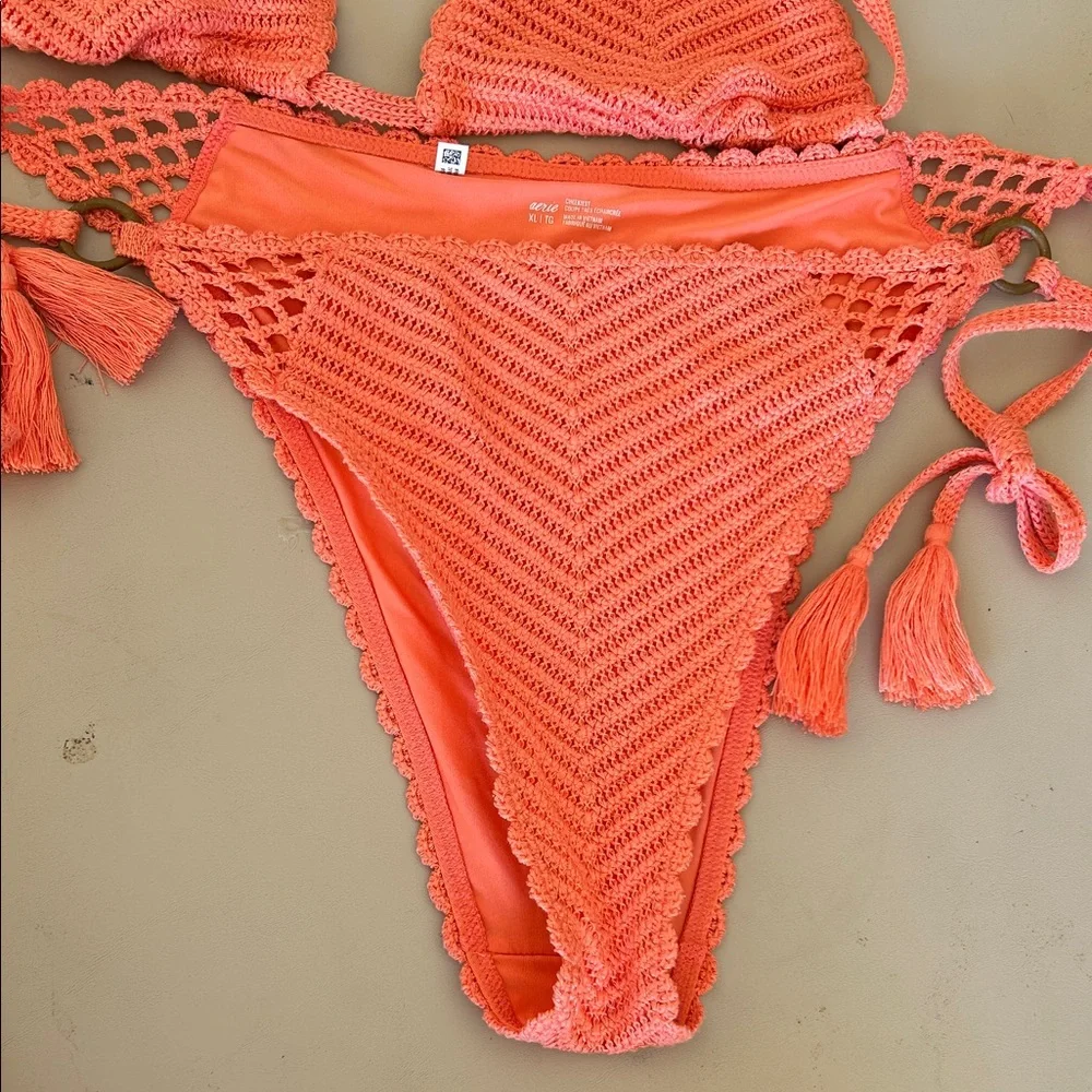 Aerie Crochet Bikini Set in Coral Top M Bottom Large - Picture 1 of 5